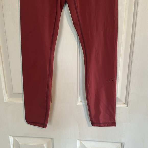 Zyia Active Rust colored leggings size 4 women’s - Picture 2 of 4